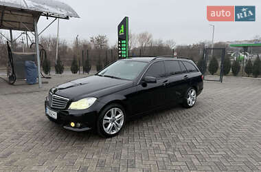 Універсал Mercedes-Benz C-Class 2012 в Полтаві