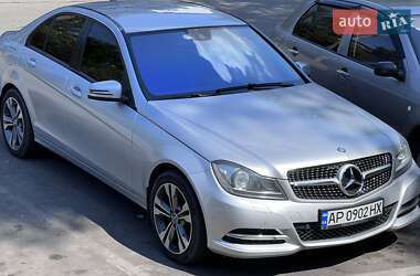 Седан Mercedes-Benz C-Class 2013 в Запоріжжі