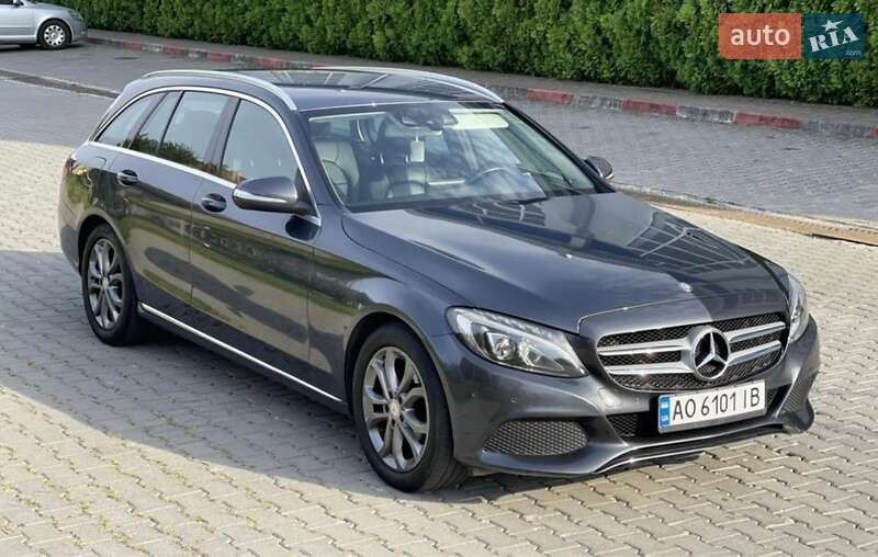 Универсал Mercedes-Benz C-Class 2015 в Ужгороде