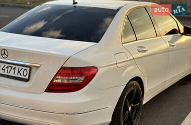 Седан Mercedes-Benz C-Class 2011 в Вінниці