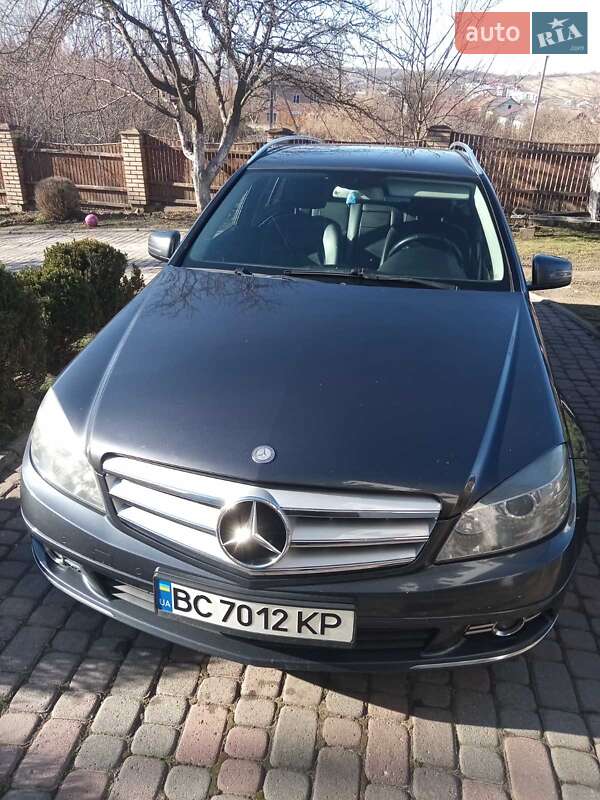Универсал Mercedes-Benz C-Class 2010 в 