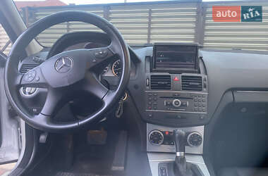 Седан Mercedes-Benz C-Class 2010 в 