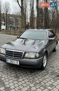 Седан Mercedes-Benz C-Class 1995 в Кременчуге