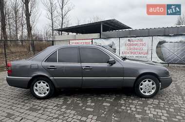 Седан Mercedes-Benz C-Class 1995 в Кременчуге