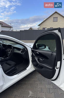 Універсал Mercedes-Benz C-Class 2014 в 