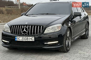 Седан Mercedes-Benz C-Class 2010 в Львові