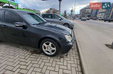 Седан Mercedes-Benz C-Class 2000 в Івано-Франківську