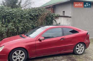 Купе Mercedes-Benz C-Class 2001 в 