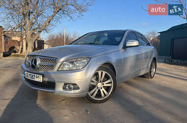 Седан Mercedes-Benz C-Class 2008 в Кропивницькому