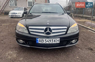 Універсал Mercedes-Benz C-Class 2010 в Вінниці