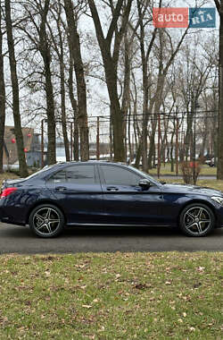 Седан Mercedes-Benz C-Class 2017 в 