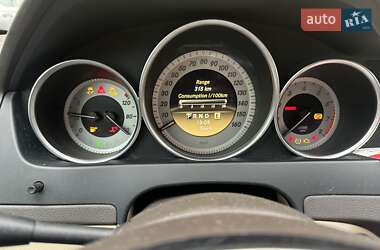 Седан Mercedes-Benz C-Class 2011 в 