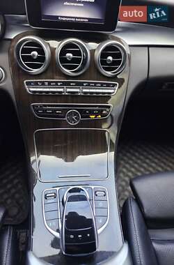 Кабриолет Mercedes-Benz C-Class 2016 в 