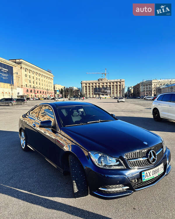 Mercedes-Benz C-Class 2015