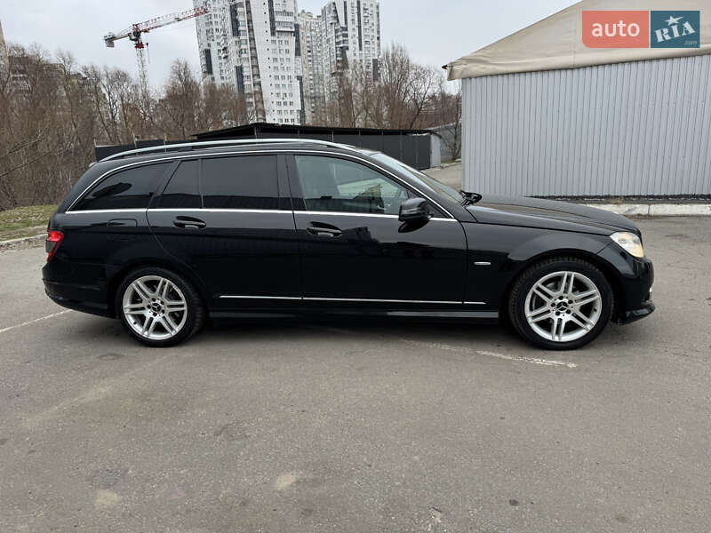 Универсал Mercedes-Benz C-Class 2010 в Киеве фото 38 Универсал Mercedes-Benz C-Class 2010 в Киеве