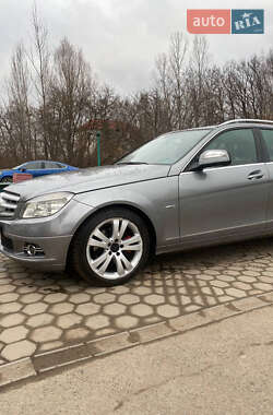 Универсал Mercedes-Benz C-Class 2008 в 