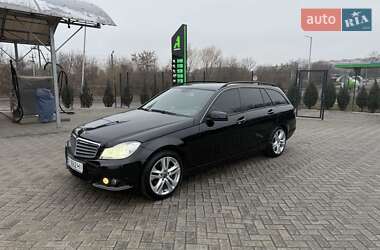 Универсал Mercedes-Benz C-Class 2012 в Полтаве