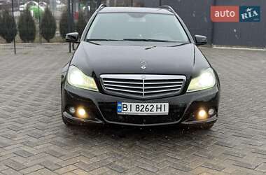 Універсал Mercedes-Benz C-Class 2012 в Полтаві