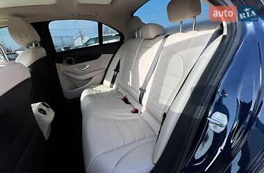 Седан Mercedes-Benz C-Class 2017 в 