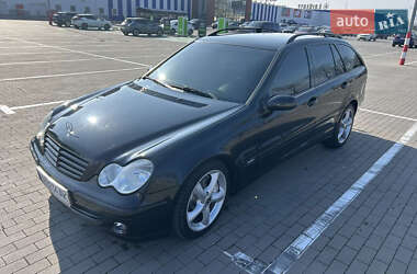 Универсал Mercedes-Benz C-Class 2006 в 
