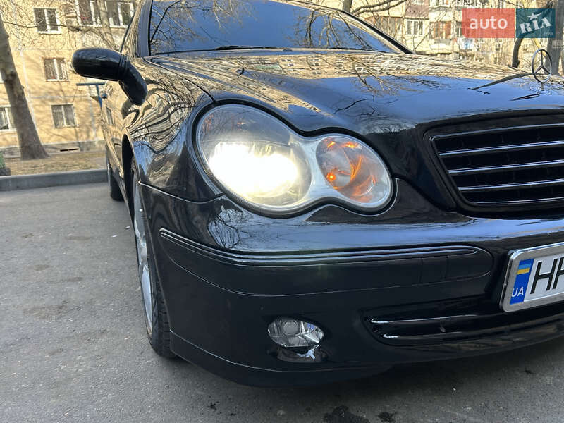 Универсал Mercedes-Benz C-Class 2006 в Одессе