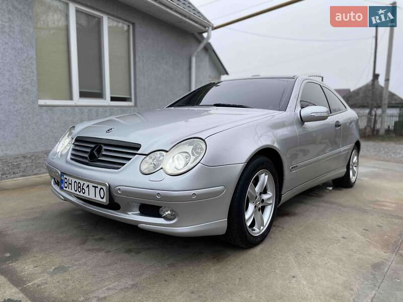 Купе Mercedes-Benz C-Class 2003 в Первомайске