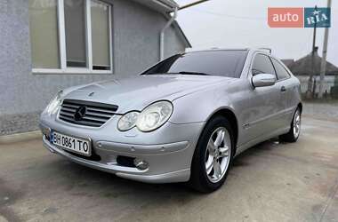 Купе Mercedes-Benz C-Class 2003 в 