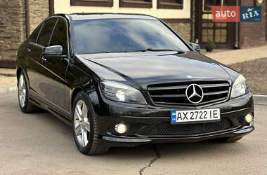 Седан Mercedes-Benz C-Class 2010 в 