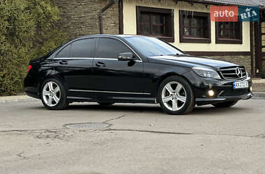 Седан Mercedes-Benz C-Class 2010 в 