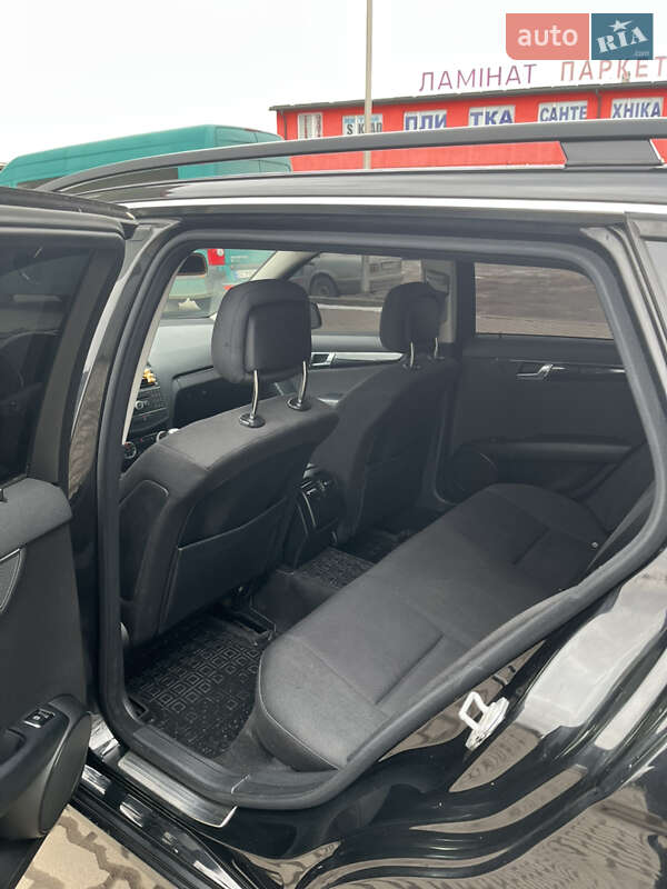 Универсал Mercedes-Benz C-Class 2008 в Львове
