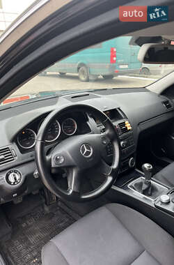 Универсал Mercedes-Benz C-Class 2008 в 