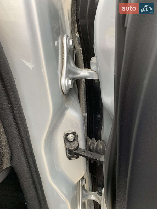 Седан Mercedes-Benz C-Class 2005 в Тернополе