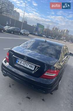 Седан Mercedes-Benz C-Class 2012 в Киеве