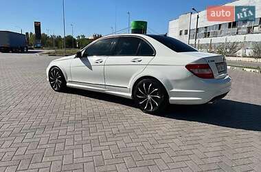 Седан Mercedes-Benz C-Class 2011 в 