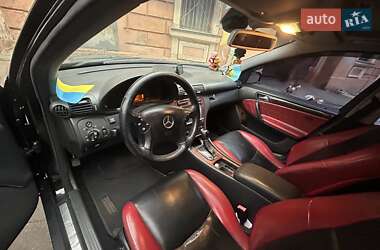 Седан Mercedes-Benz C-Class 2002 в 