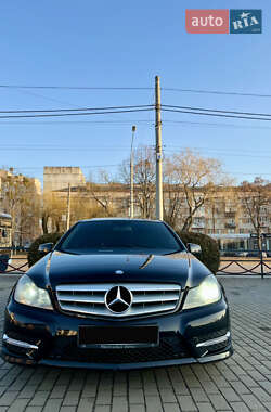 Седан Mercedes-Benz C-Class 2012 в Виннице