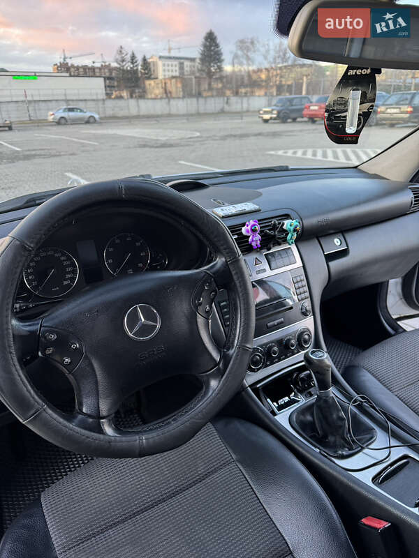 Седан Mercedes-Benz C-Class 2004 в Каменец-Подольском