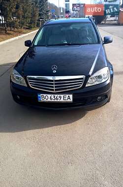 Універсал Mercedes-Benz C-Class 2010 в Тернополі