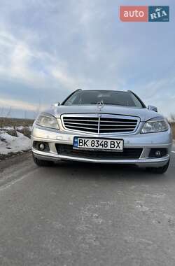 Универсал Mercedes-Benz C-Class 2010 в 