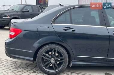 Седан Mercedes-Benz C-Class 2011 в 