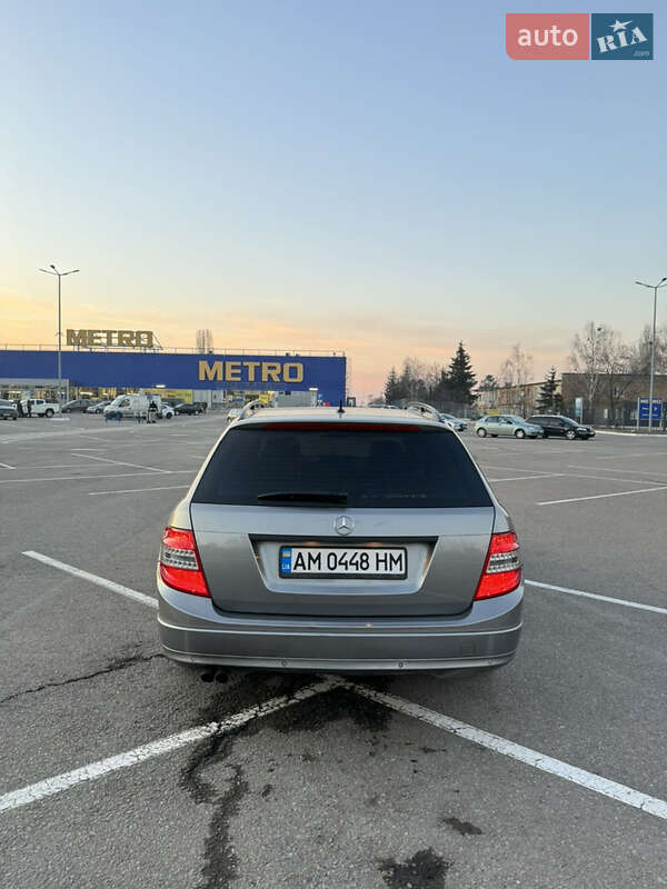 Универсал Mercedes-Benz C-Class 2010 в Житомире фото 6 Универсал Mercedes-Benz C-Class 2010 в Житомире