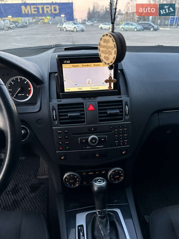 Универсал Mercedes-Benz C-Class 2010 в Житомире фото 14 Универсал Mercedes-Benz C-Class 2010 в Житомире