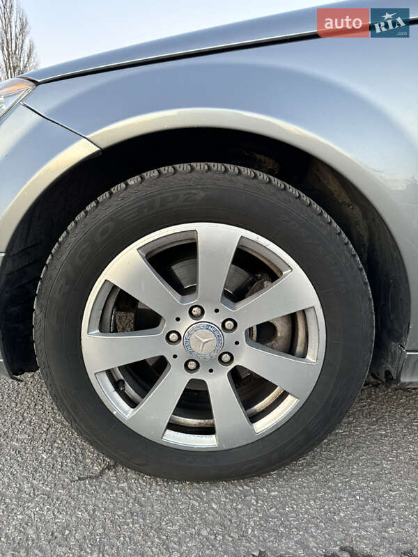 Универсал Mercedes-Benz C-Class 2010 в Житомире фото 22 Универсал Mercedes-Benz C-Class 2010 в Житомире