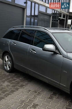 Універсал Mercedes-Benz C-Class 2008 в 