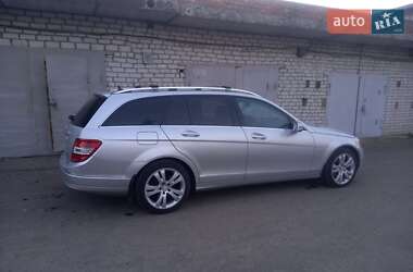 Универсал Mercedes-Benz C-Class 2009 в 
