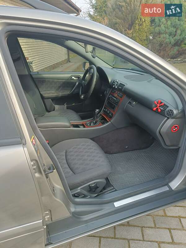 Универсал Mercedes-Benz C-Class 2004 в Шептицькому