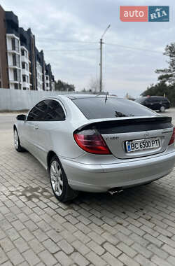 Купе Mercedes-Benz C-Class 2003 в 