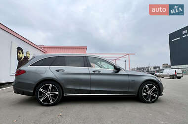 Универсал Mercedes-Benz C-Class 2019 в 