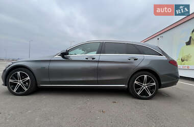 Универсал Mercedes-Benz C-Class 2019 в 