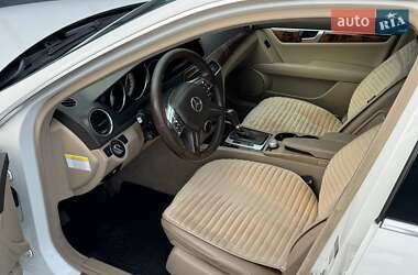 Седан Mercedes-Benz C-Class 2013 в 